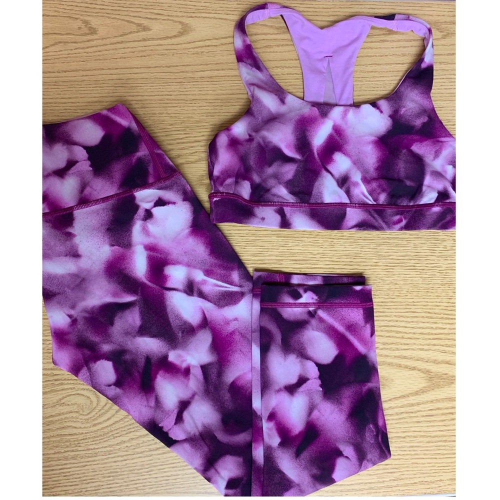 Lulu Lemon Yoga Crop Legging & Sports Bra